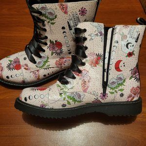 Spellbound soles combat boots